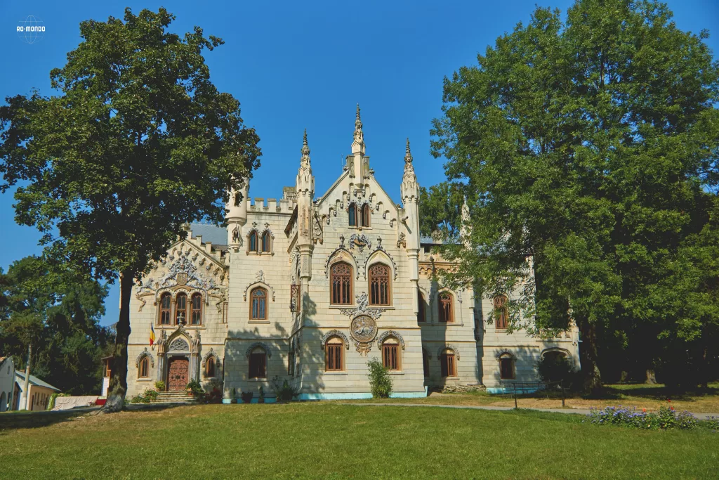 Castelul Sturdza din Miclăușeni