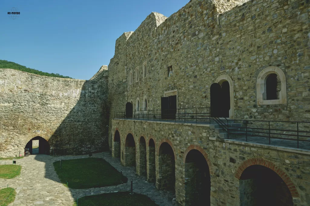 Cetatea Neamț - interior